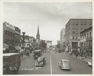 Main Street N. st Roosevelt Ave
